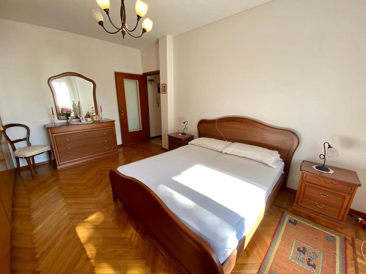 SUITE VISTA MARE Bilocale TERRAZZO PARKING Sanremo Esterno foto